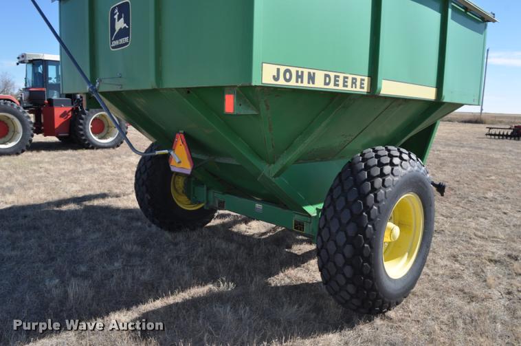 image for item L5007 John Deere 500 grain cart