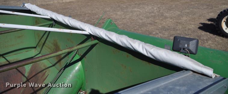 image for item L5007 John Deere 500 grain cart