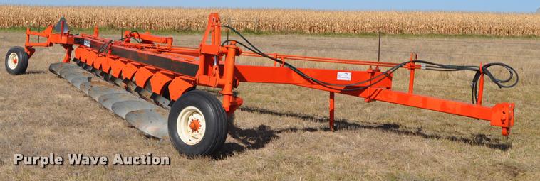 image for item L5008 Blanchat one-way 10 bottom plow