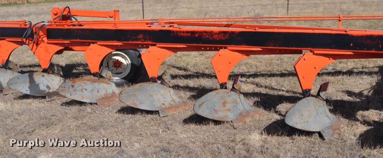 image for item L5008 Blanchat one-way 10 bottom plow