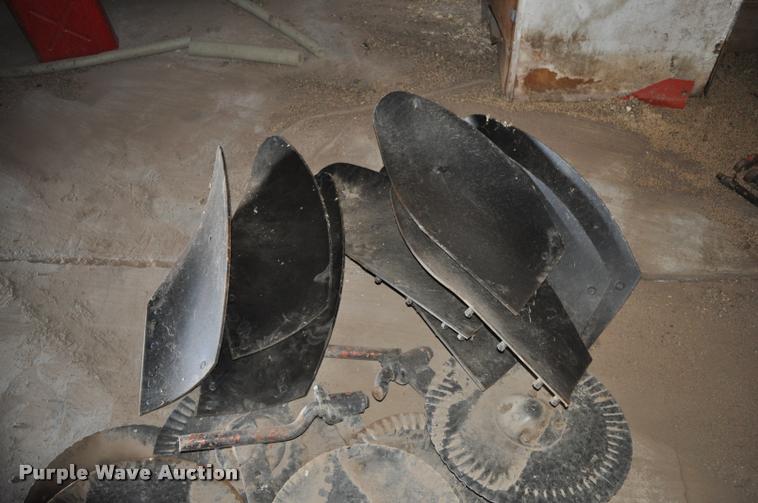 image for item L5008 Blanchat one-way 10 bottom plow