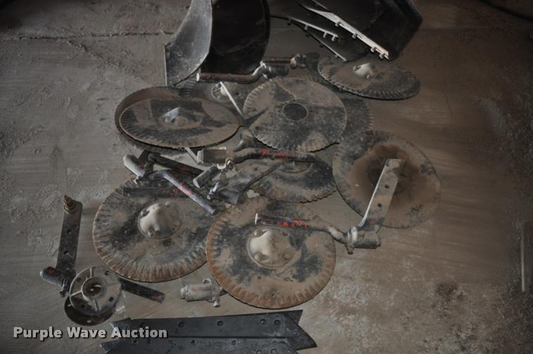 image for item L5008 Blanchat one-way 10 bottom plow