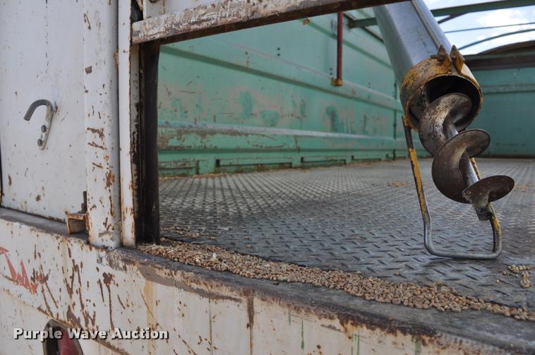 image for item L5021 1969 GMC grain truck