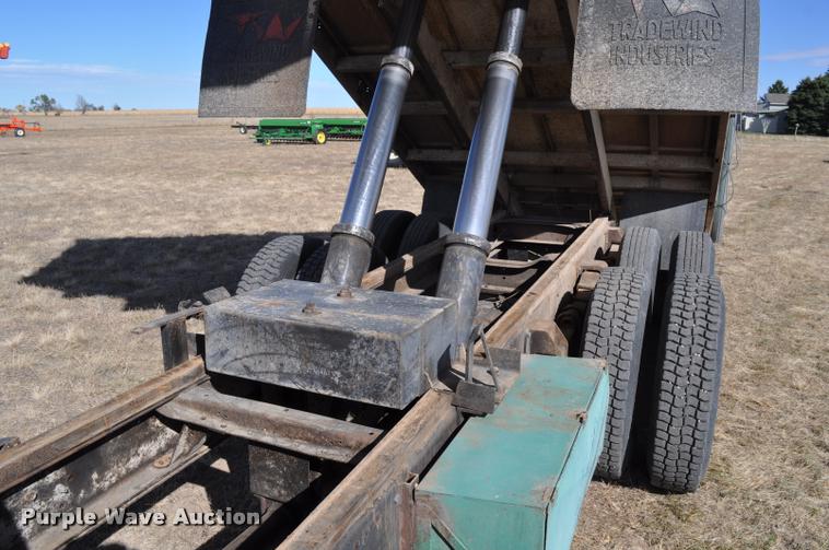 image for item L5021 1969 GMC grain truck