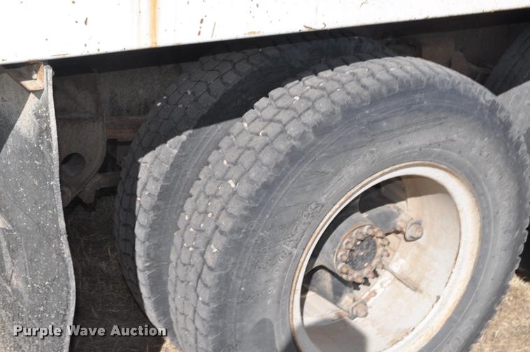 image for item L5021 1969 GMC grain truck