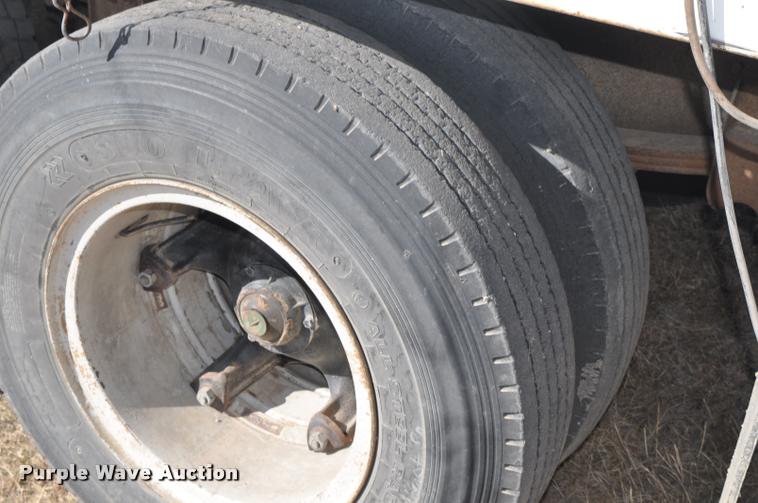 image for item L5021 1969 GMC grain truck