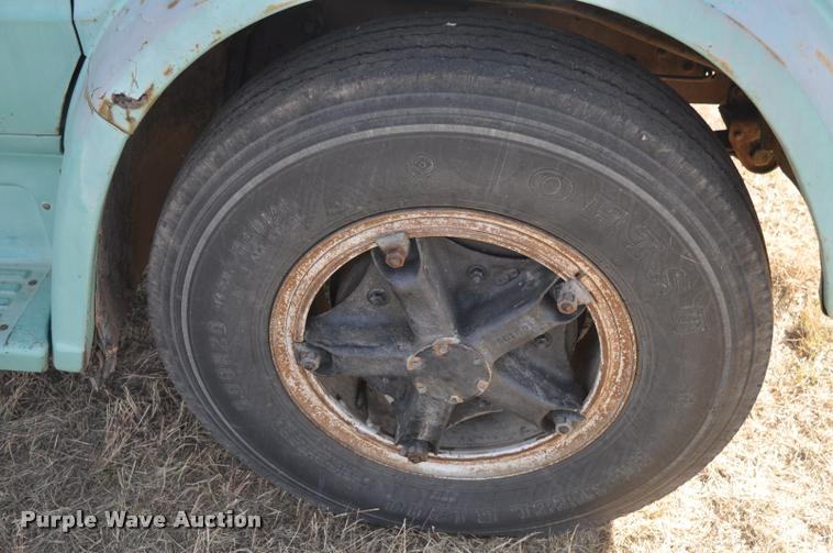 image for item L5021 1969 GMC grain truck