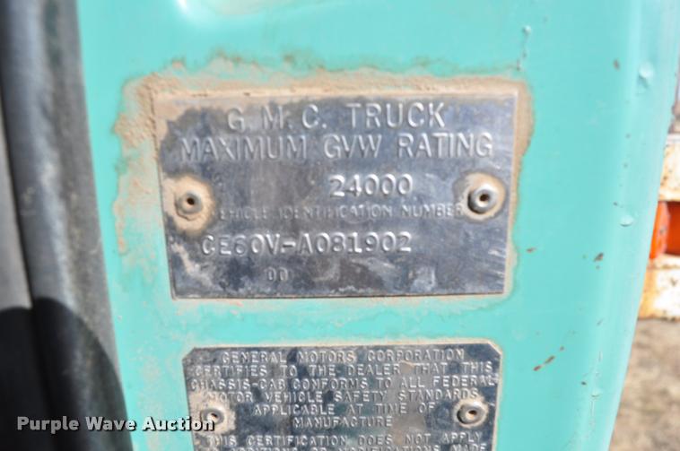 image for item L5021 1969 GMC grain truck