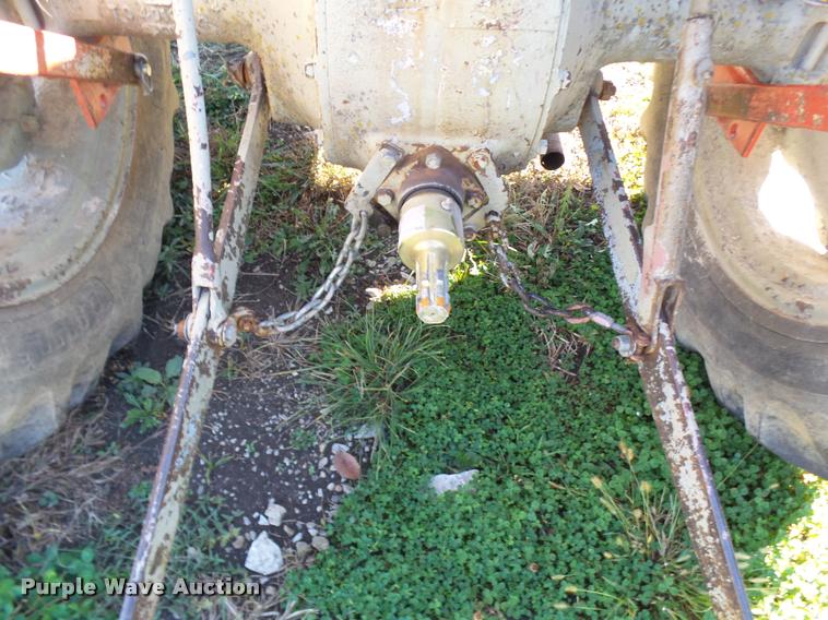 image for item L7153 1950 Massey-Ferguson T020 tractor