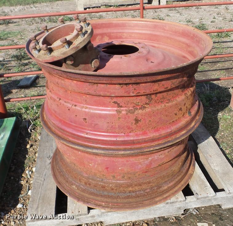 image for item AG9327 (2) International 14x34 tractor wheels