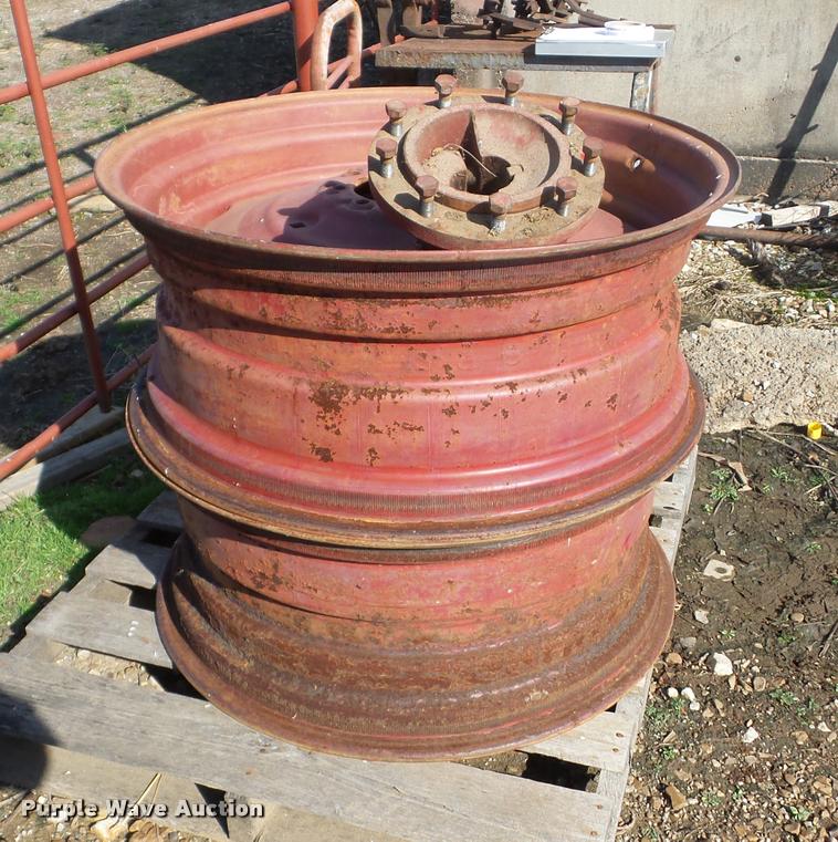 image for item AG9327 (2) International 14x34 tractor wheels