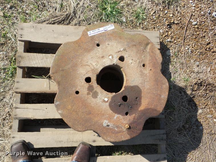 image for item AG9328 (2) Oliver tractor wheel weights