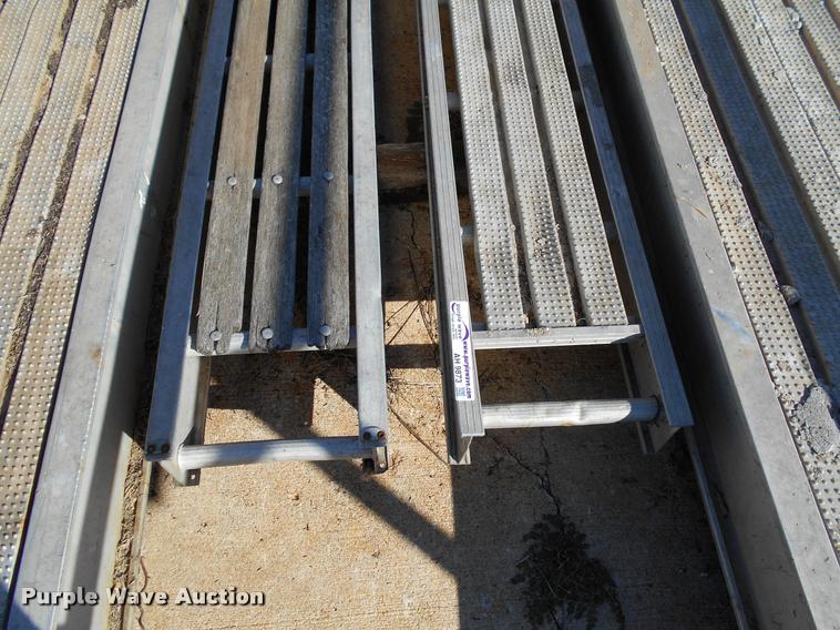 image for item AH9873 (2) aluminum scaffold planks