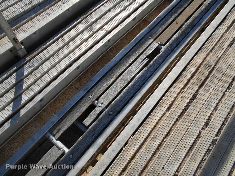 image for item AH9873 (2) aluminum scaffold planks
