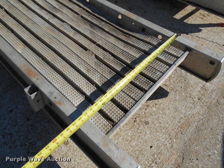 image for item AH9874 (2) aluminum scaffold planks