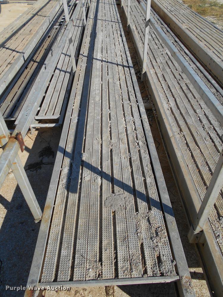 image for item AH9874 (2) aluminum scaffold planks