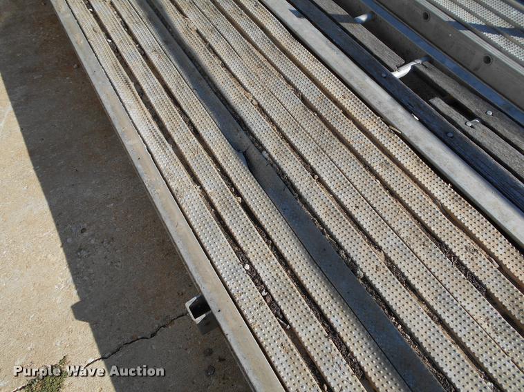 image for item AH9874 (2) aluminum scaffold planks