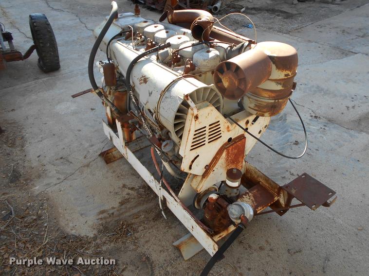image for item AH9876 Deutz F6L912 six cylinder diesel engine