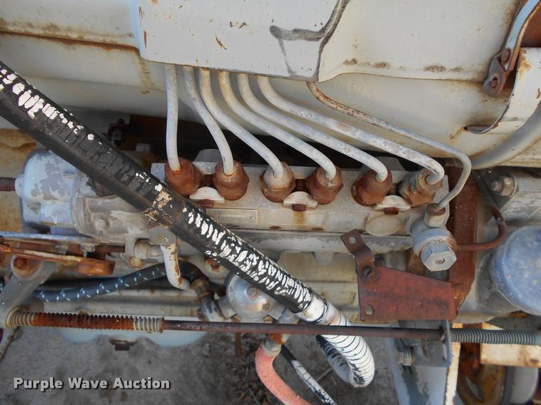 image for item AH9876 Deutz F6L912 six cylinder diesel engine