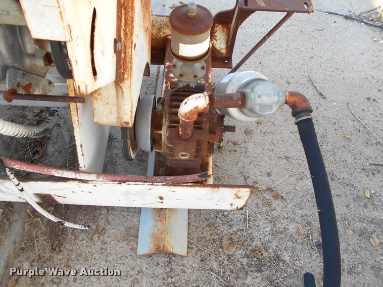 image for item AH9876 Deutz F6L912 six cylinder diesel engine