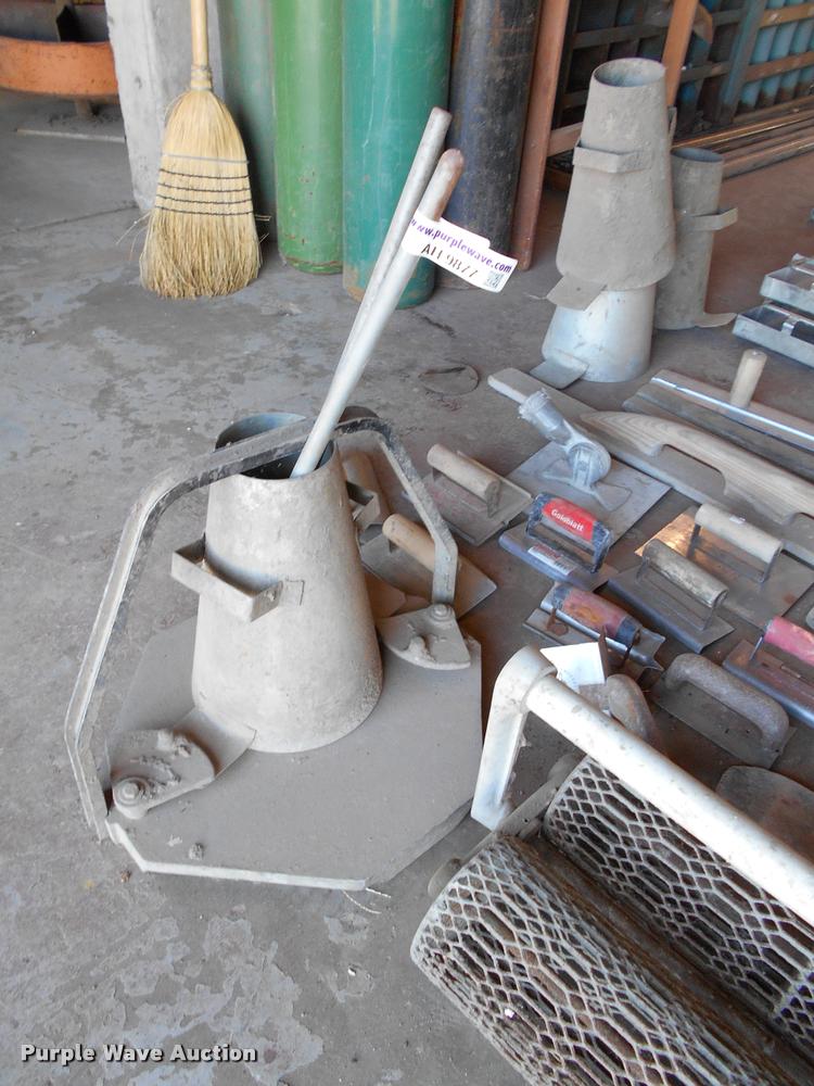 image for item AH9877 Concrete tools