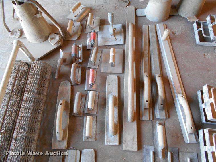 image for item AH9877 Concrete tools