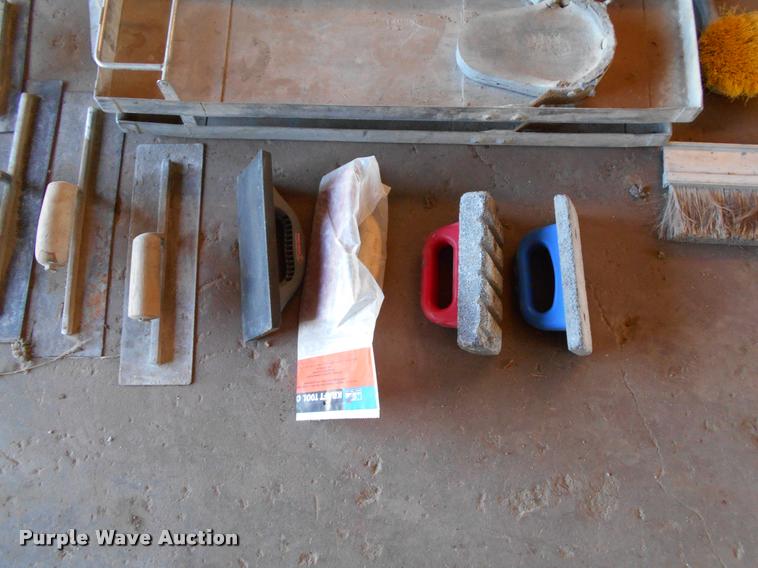 image for item AH9877 Concrete tools