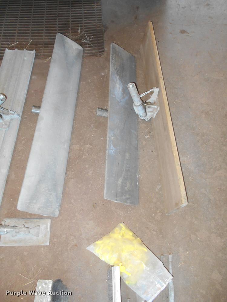 image for item AH9877 Concrete tools