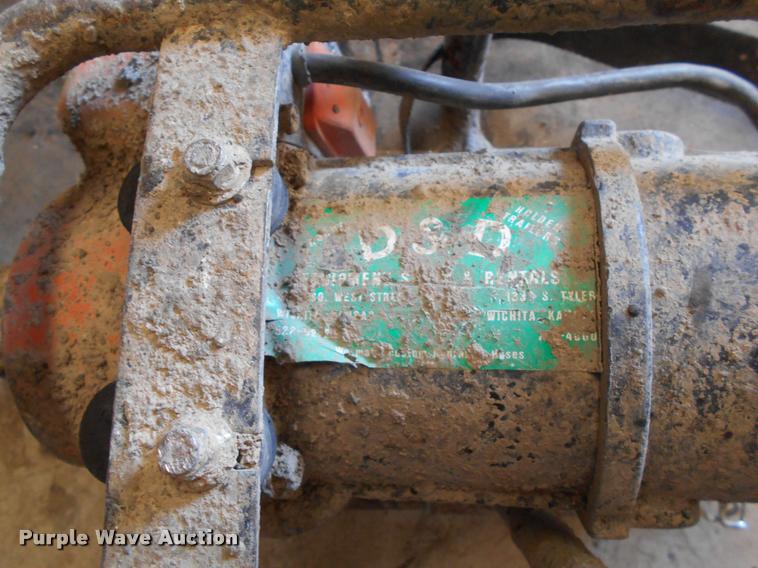 image for item AH9878 (3) concrete vibrators/whips