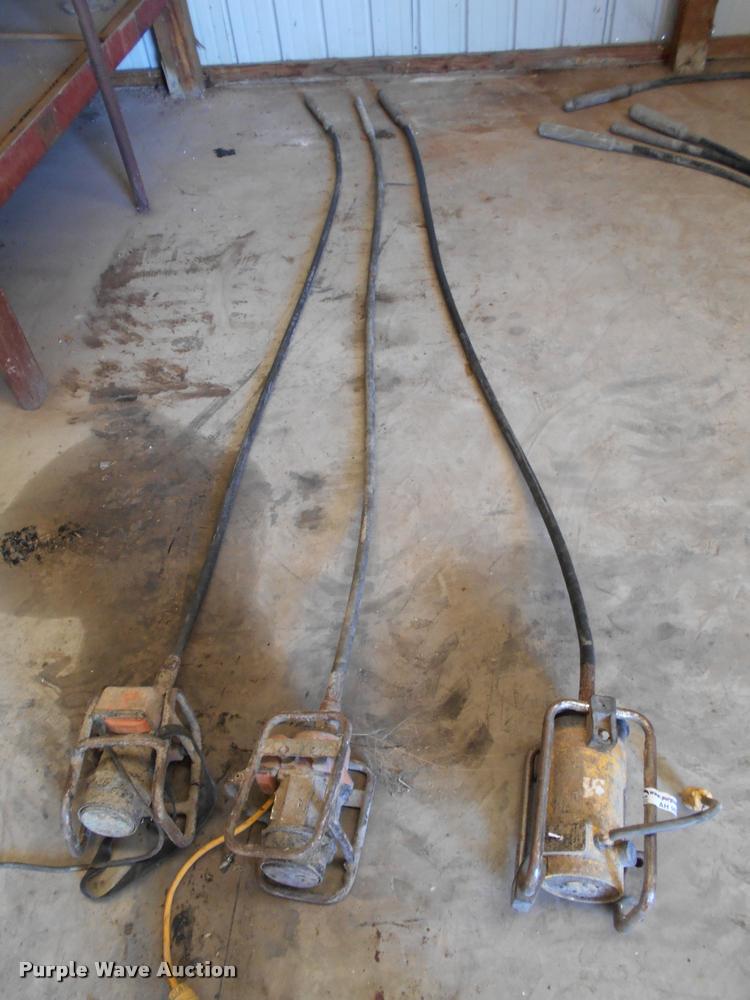 image for item AH9878 (3) concrete vibrators/whips