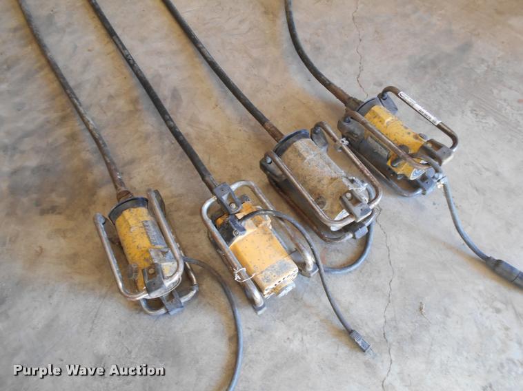 image for item AH9879 (4) concrete vibrators/whips