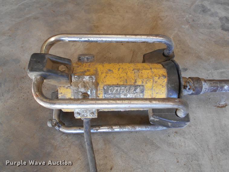 image for item AH9879 (4) concrete vibrators/whips