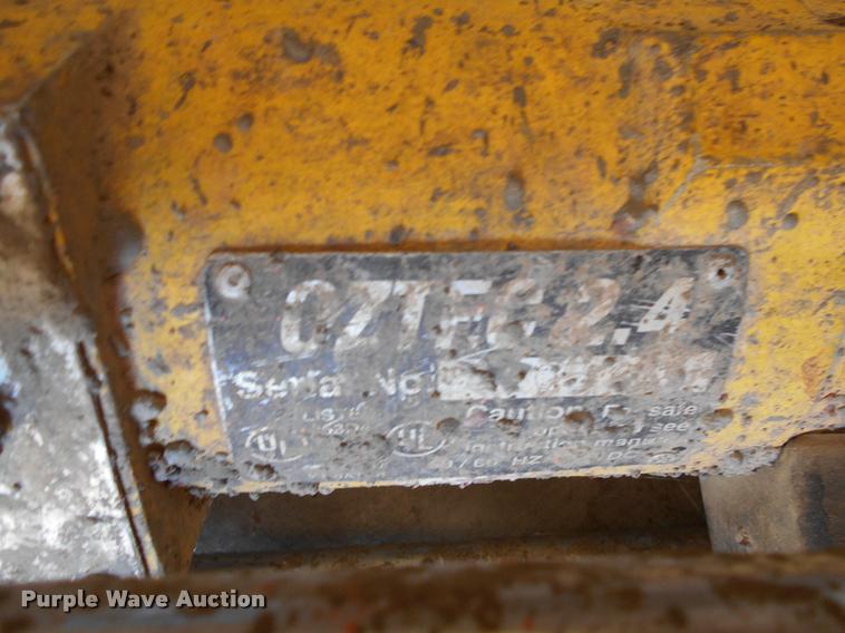 image for item AH9879 (4) concrete vibrators/whips