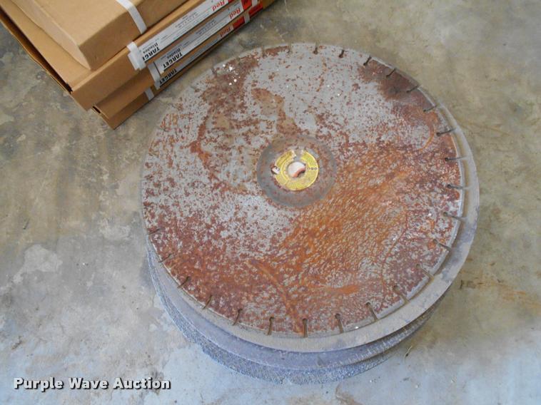 image for item AH9883 Husqvarna FS400LV concrete saw