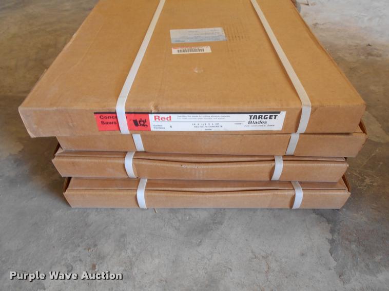 image for item AH9883 Husqvarna FS400LV concrete saw