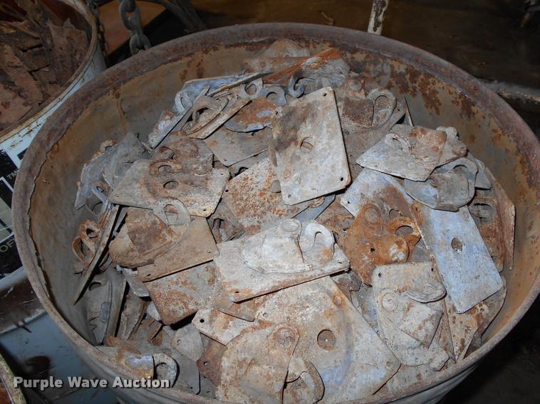 image for item AH9889 Camlock form tires