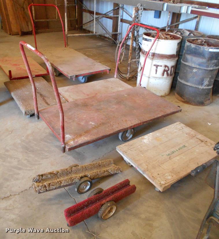 image for item AH9892 (8) shop carts