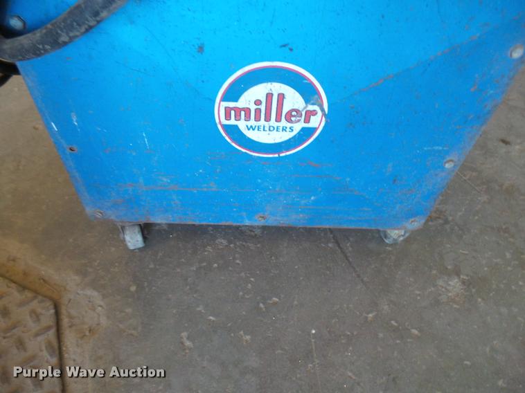 image for item AH9896 Miller M-180 arc welder