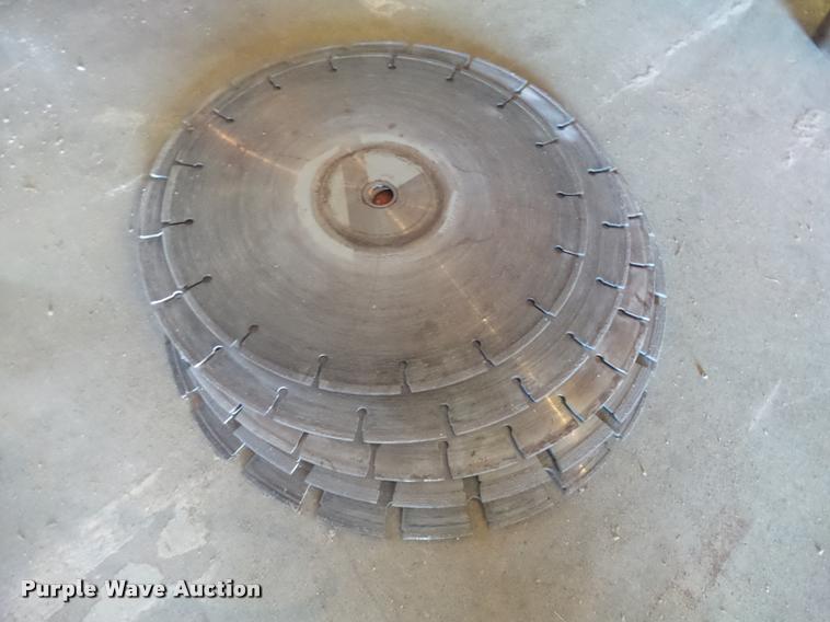 image for item AH9911 Hilti DSH700 concrete saw