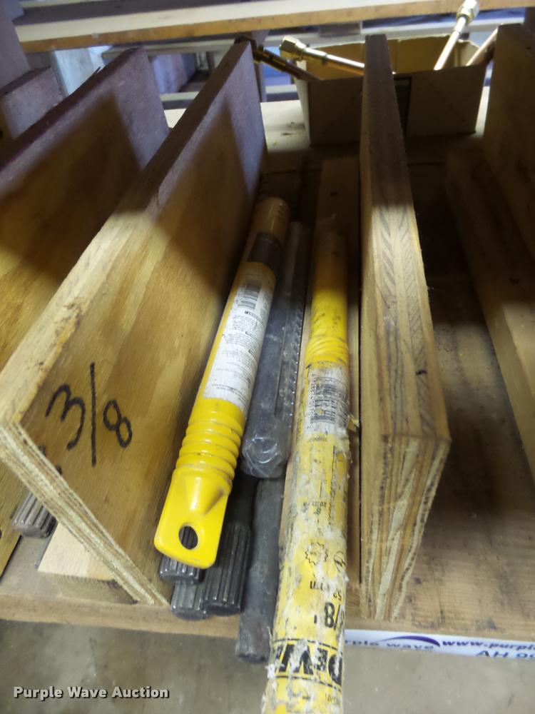 image for item AH9917 Breaker bits