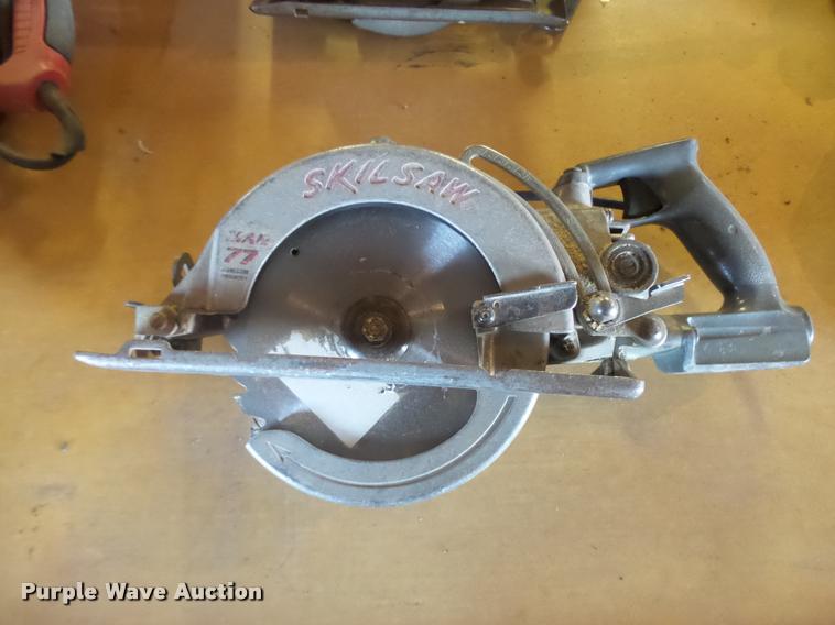 image for item AH9919 (4) circular saws