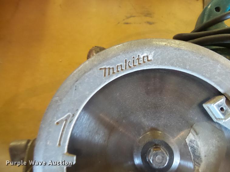 image for item AH9919 (4) circular saws