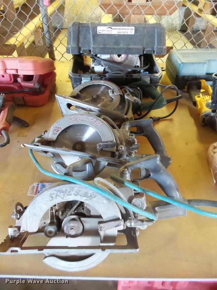 image for item AH9919 (4) circular saws