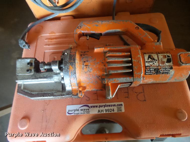 image for item AH9924 (2) rebar cutters