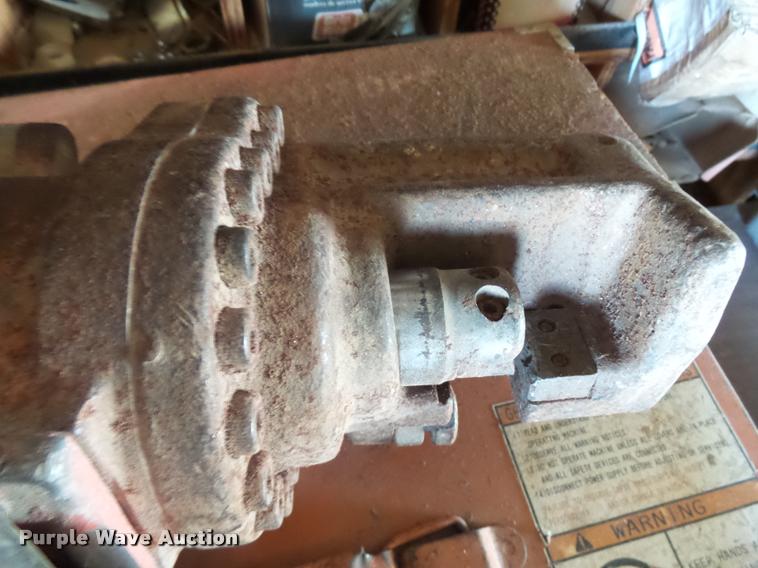 image for item AH9924 (2) rebar cutters