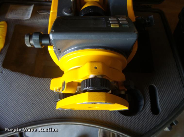 image for item AH9926 CST/Berger DGT2 digital transit