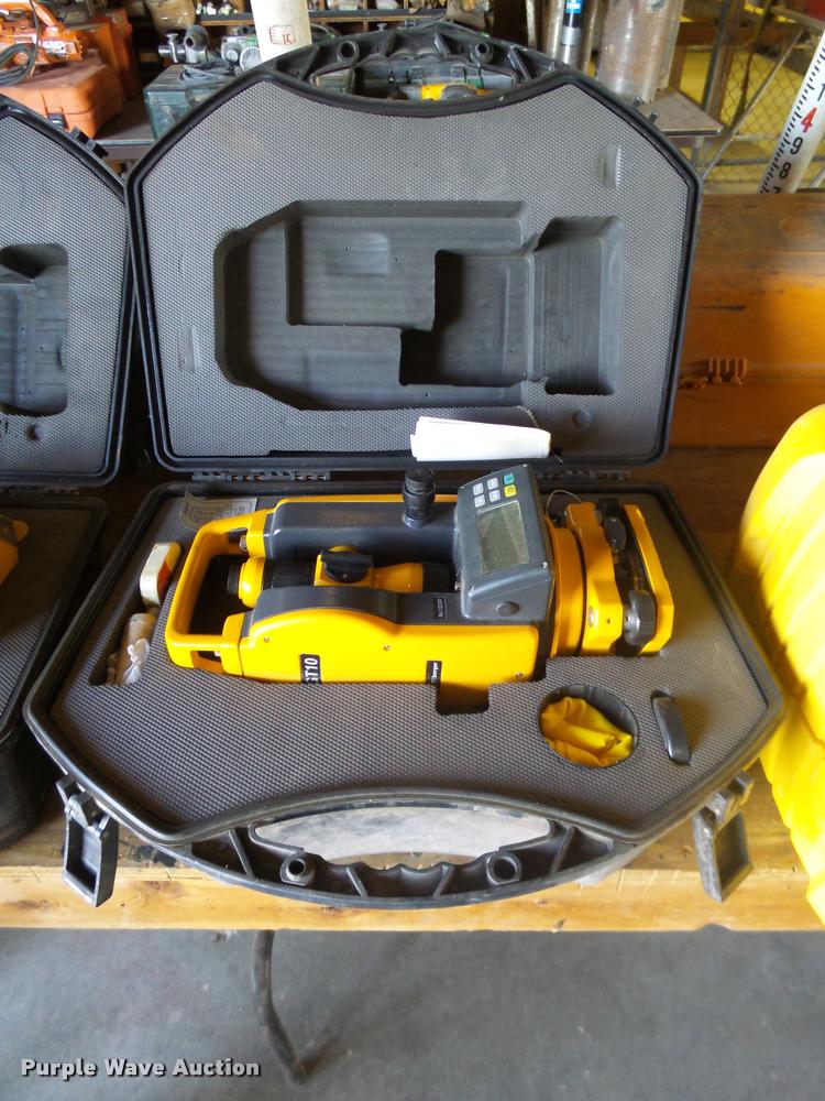 image for item AH9927 CST/Berger DGT10 digital transit