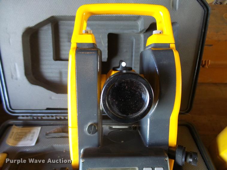 image for item AH9927 CST/Berger DGT10 digital transit