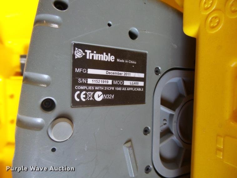 image for item AH9928 Spectra LL400 laser level