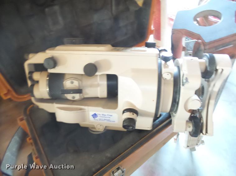 image for item AH9930 (3) David White transit levels